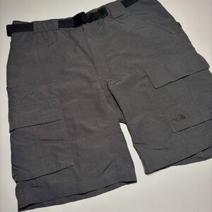 The North Face Gray Hiking Cargo Shorts‎ Men's Medium 100% Nylon Belted outdoor